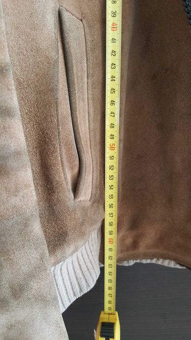 Geaca piele intoarsa