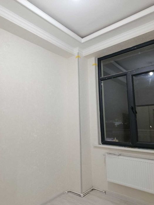 Уй сотилади.16 қаватли уйнинг 2 қаватида