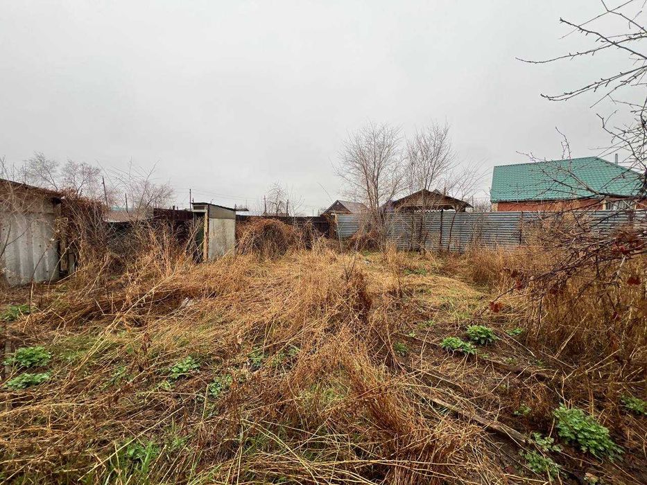 Продам зем. участок в р-не Автодома