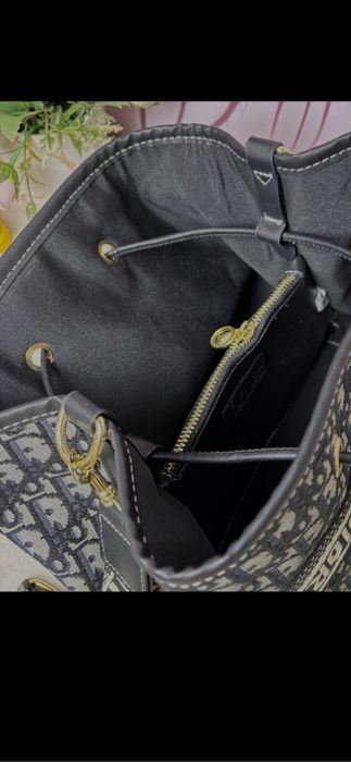 Geantă Christian Dior model 2026