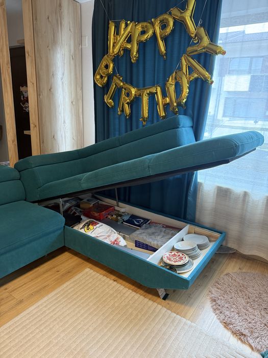 Coltar canapea cu extensie si lada depozitare