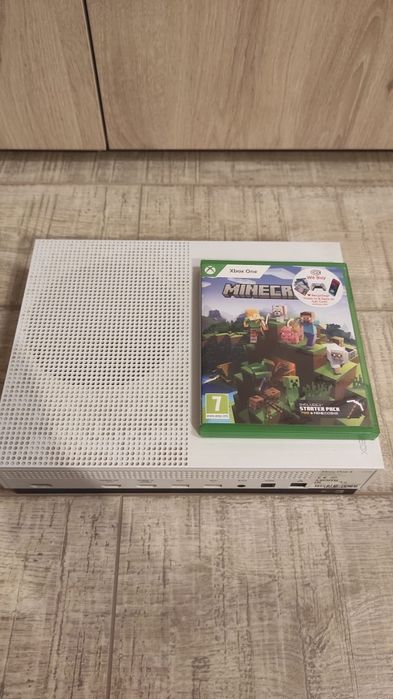 Xbox ONE S  de vânzare.