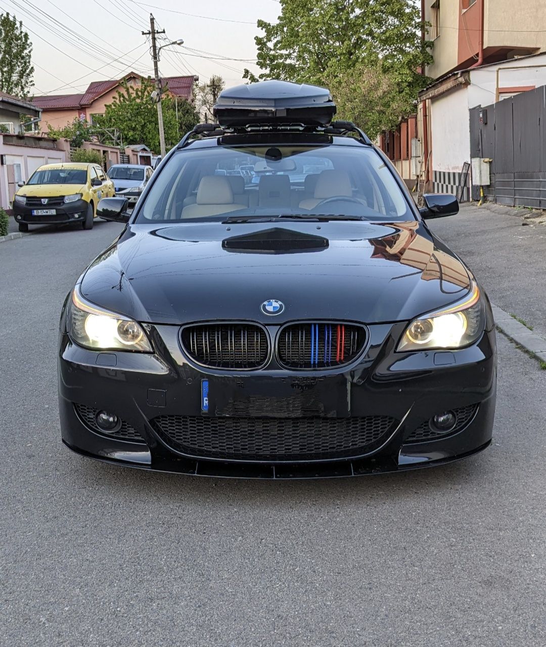 Lip/prelungire bara fata BMW M5 E60/E61, fibra de sticla