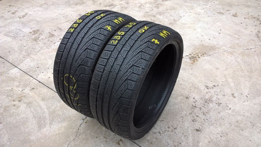 O anvelopa de iarna 235 35 19 pirelli sottozero S2 profil 7 mm