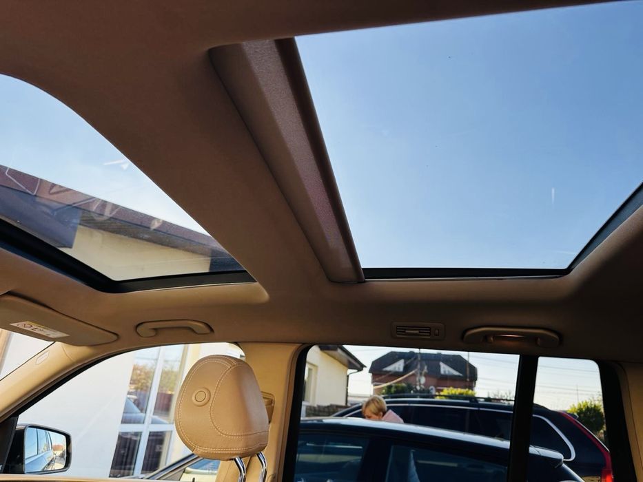 Vānd sau Schimb Mercedes Benz GL 350