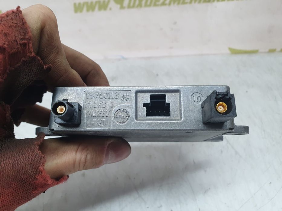 Modul amplificator antena A2118200885 Mercedes-Benz E-Class W211 [200