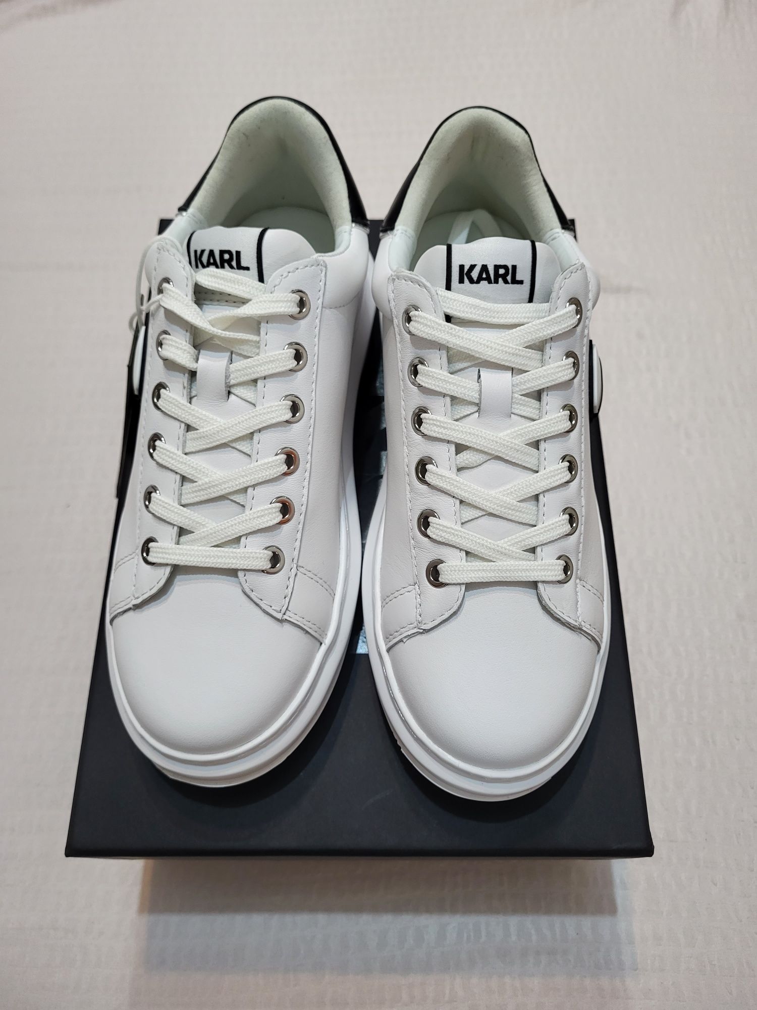 Vând pantofi damă Karl Lagerfeld din piele naturala, originali