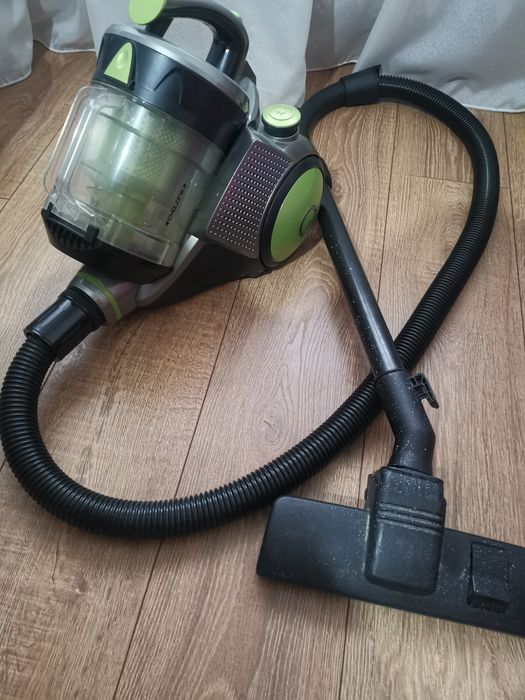 Vând aspirator Starlight