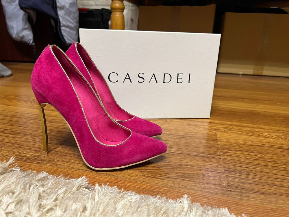 Pantofi Casadei 37