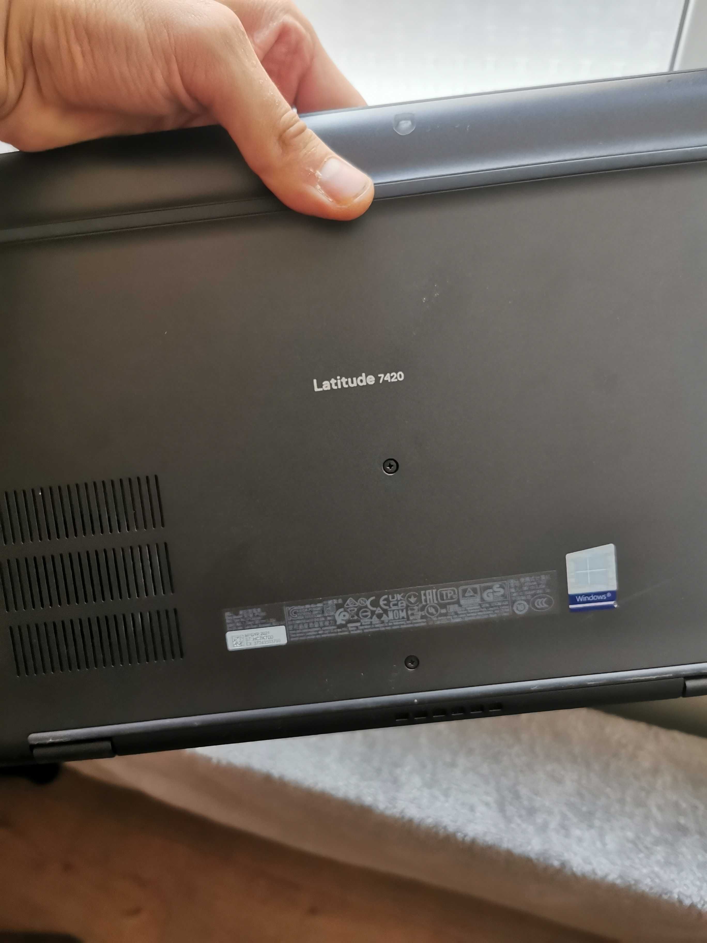 Лаптоп Dell Latitude 7420, Intel Core i7 1185G7, 32GB RAM DDR4/1TB /4K