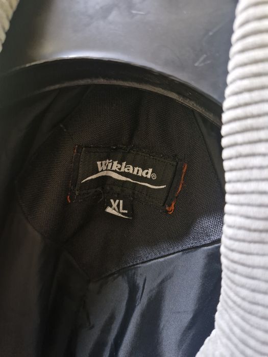 Geaca albastra wikland