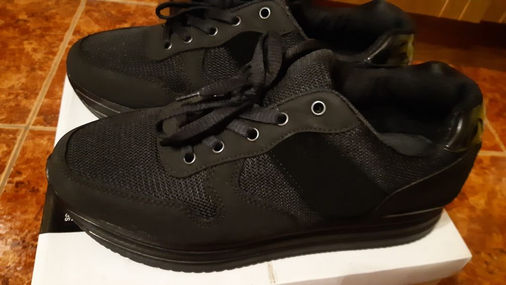 Дамски спортни Обувки