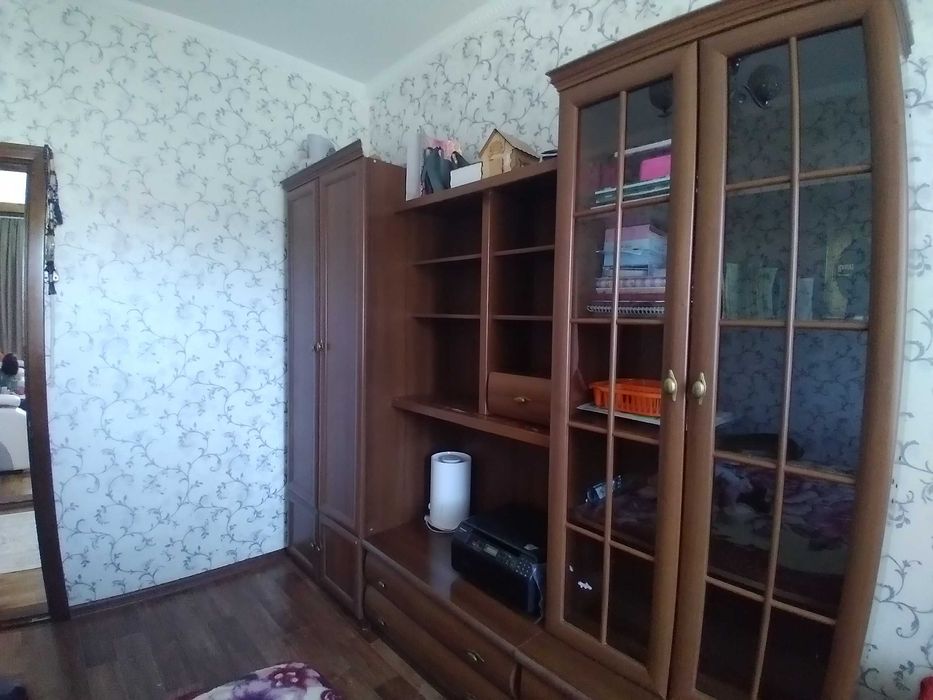 шкаф ддя детский и можно для зал