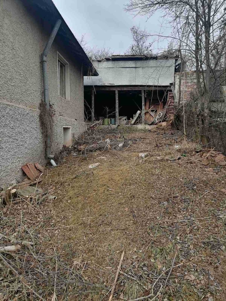 Продава се Къща в Брезник - 60 кв.м за 680 €/кв.м - Снимка #8