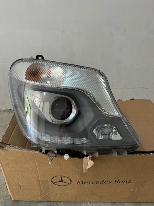 Фар за Мерцедес Спринтер W906 Facelift