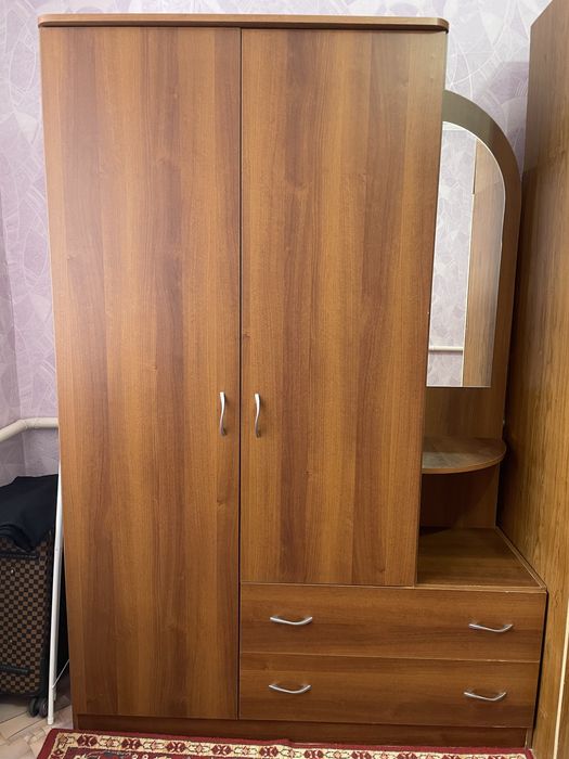 Продам прихожую в хорошем состоянии.