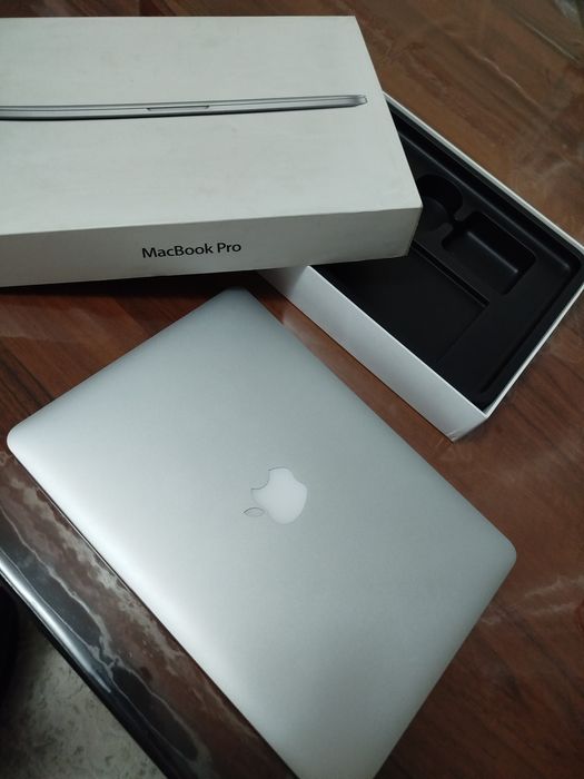 MacBook Pro (Retina, 13-inch, Late 2013)