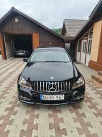 Vand Mercedes-Benz C impecabil km reali automat