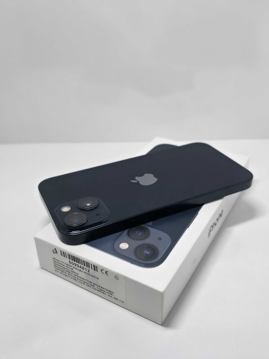 iPhone 13 128GB Midnight