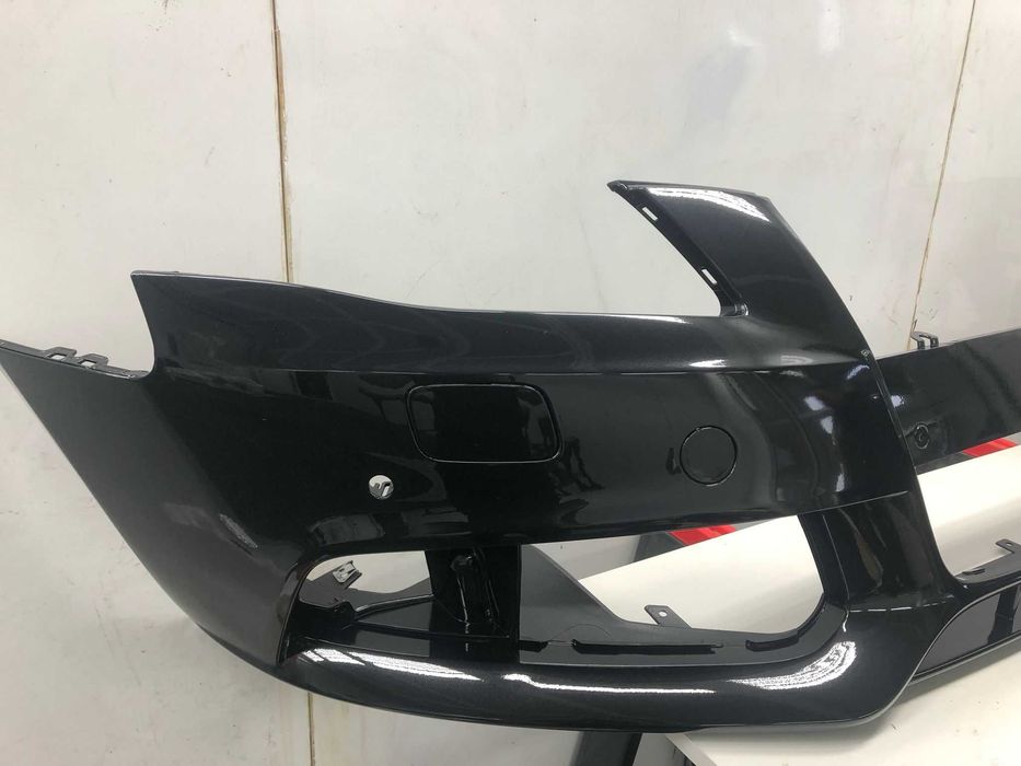 Bara Fata Spalator Far & Senzori Parcare Audi A4 B8 (LZ9Y (Negru))