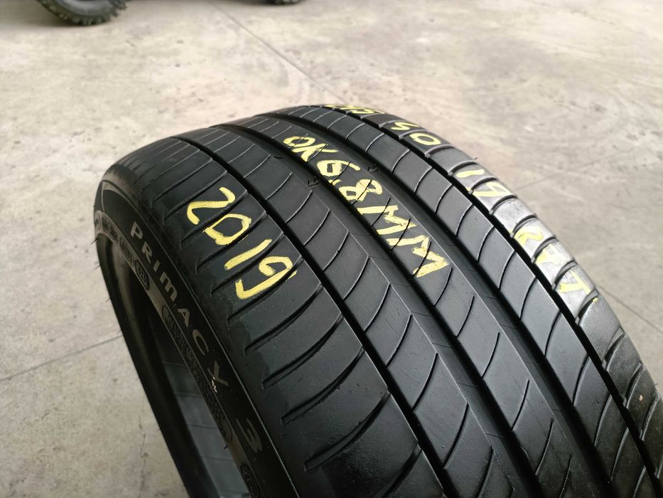 O anvelopa vara 245 40 19 michelin primacy 3 ZP run flat cu 6,8 mm