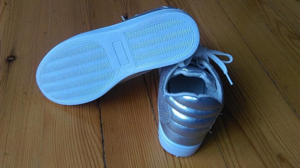 Дамски спортни обувки 2 модела