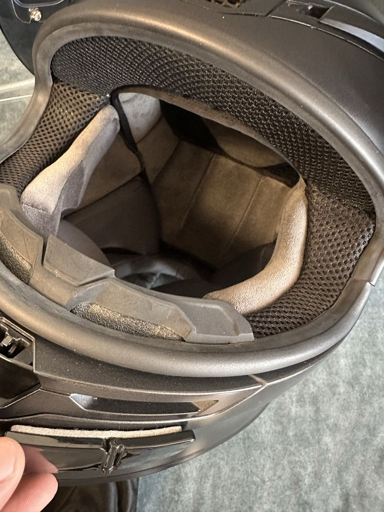 AGV K6 matt black с два визьора