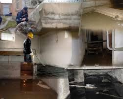 Откачка воды дренажными насосами 24/7