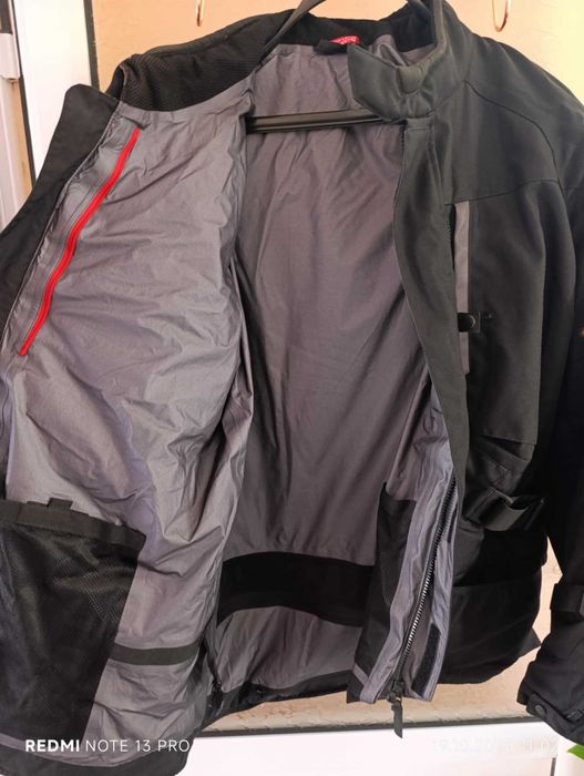 Мото яке Alpinestars