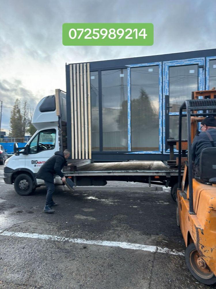 Container modular cu vitrina de sticla