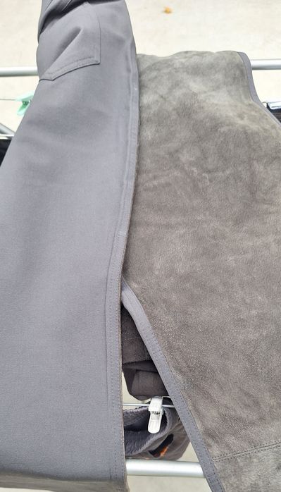 Pantaloni piele naturala cu textil spate