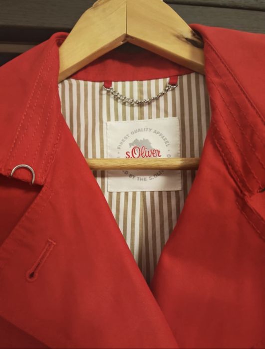 Trench rosu S’Oliver