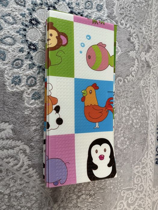 продам коврик детский игровой