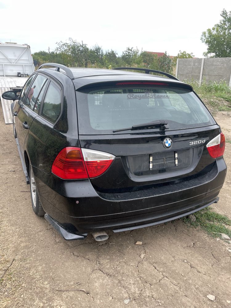 Dezmembrez e90 e91 316i 318i 318d 320d 325d 330d