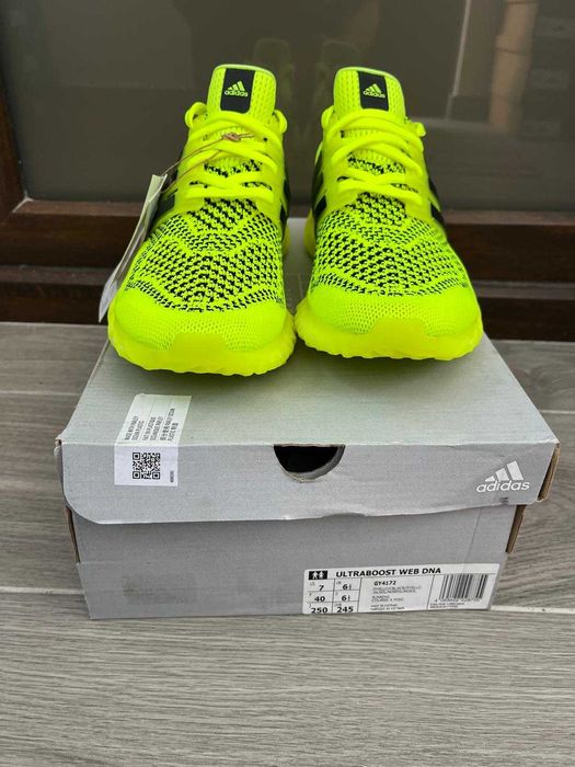 Adidas Ultraboost web dna, marime 40, Cod:GY4172
