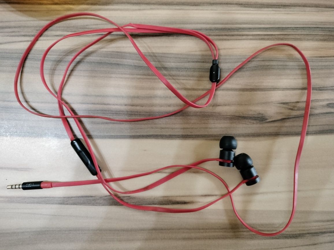 Căști in-ear Beats