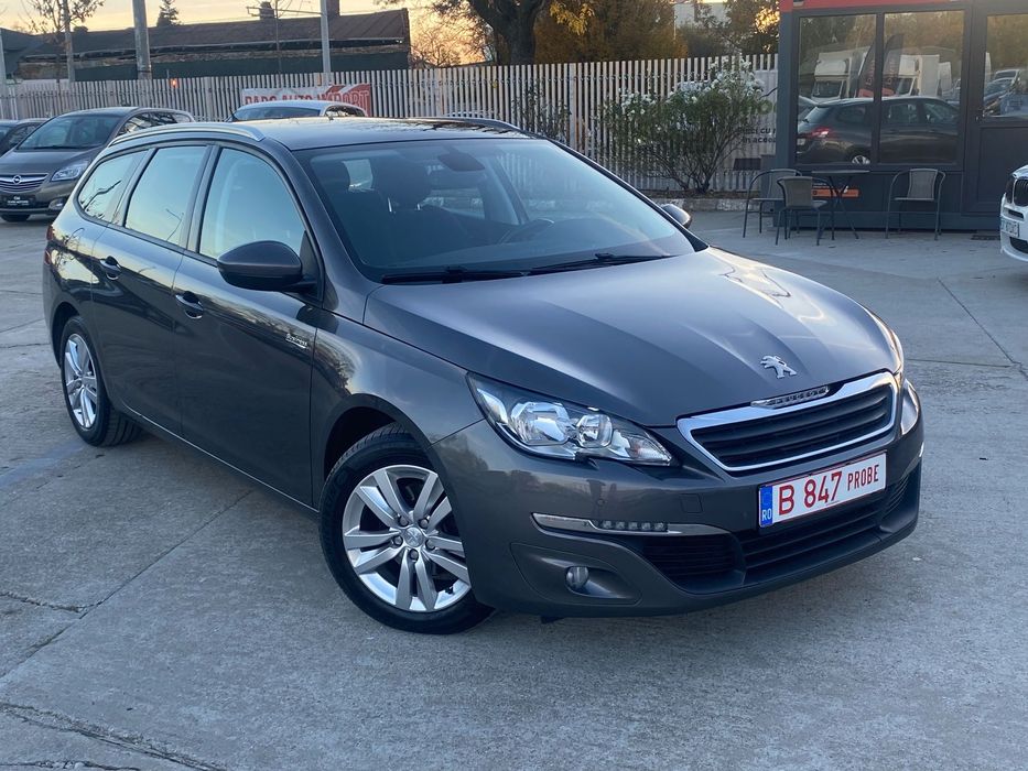 Peugeot 308 1.6hdi120 cai an 2017 consum mic 4-5 panoramik incalzire scaune camera