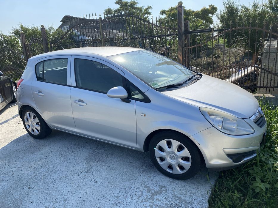 Opel corsa 1.4 2009