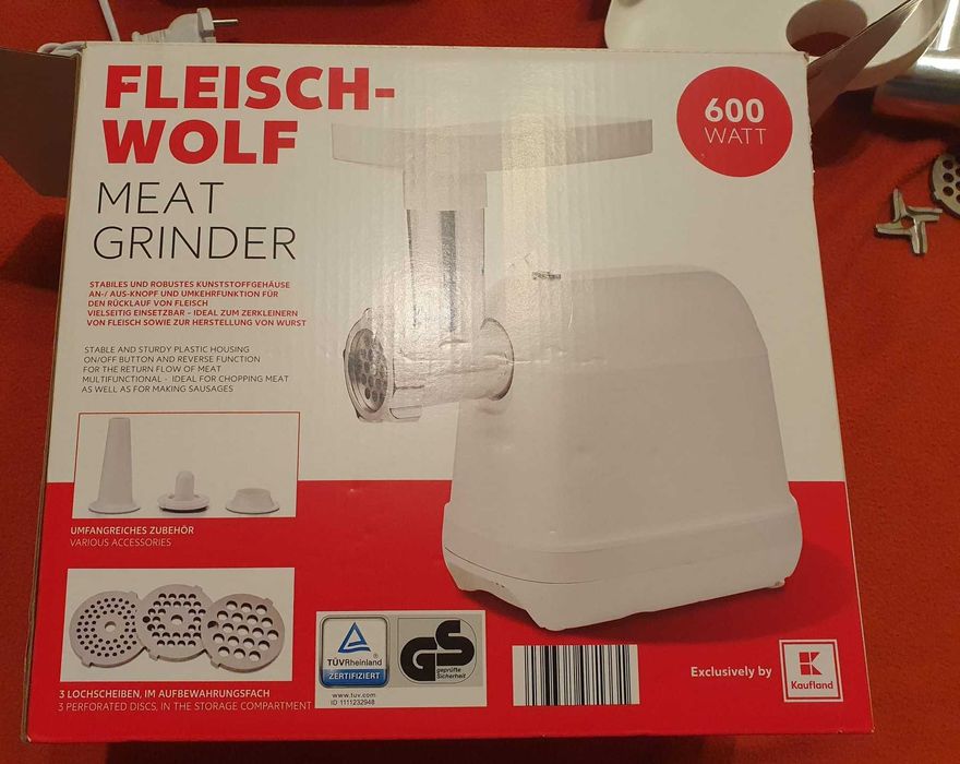 Masina tocat carne 600 w