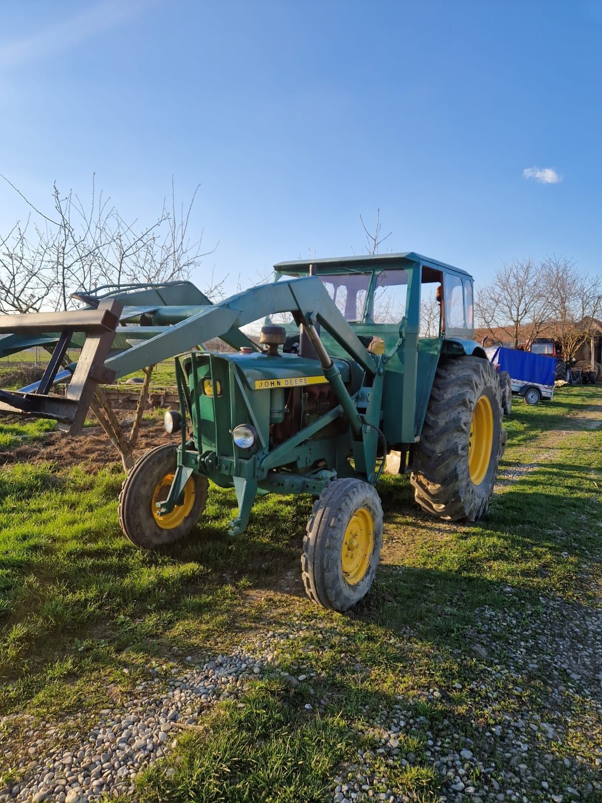 Tractor de vânzare