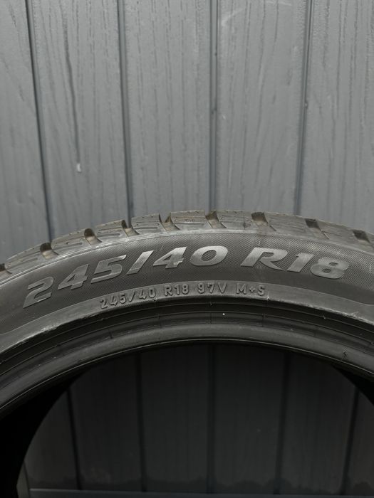 Set anvelope noi 245 40 18 Pirelli Winter SottoZero 3 AO