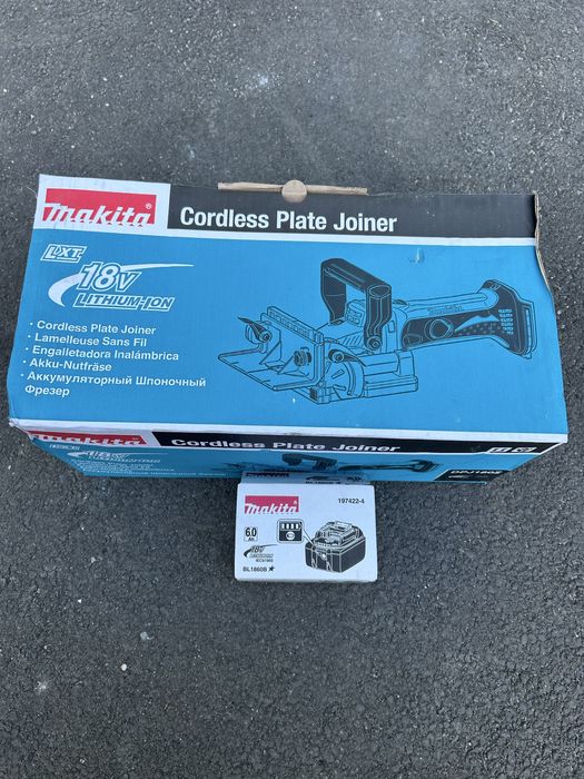 Makita DPJ 180 Z domino