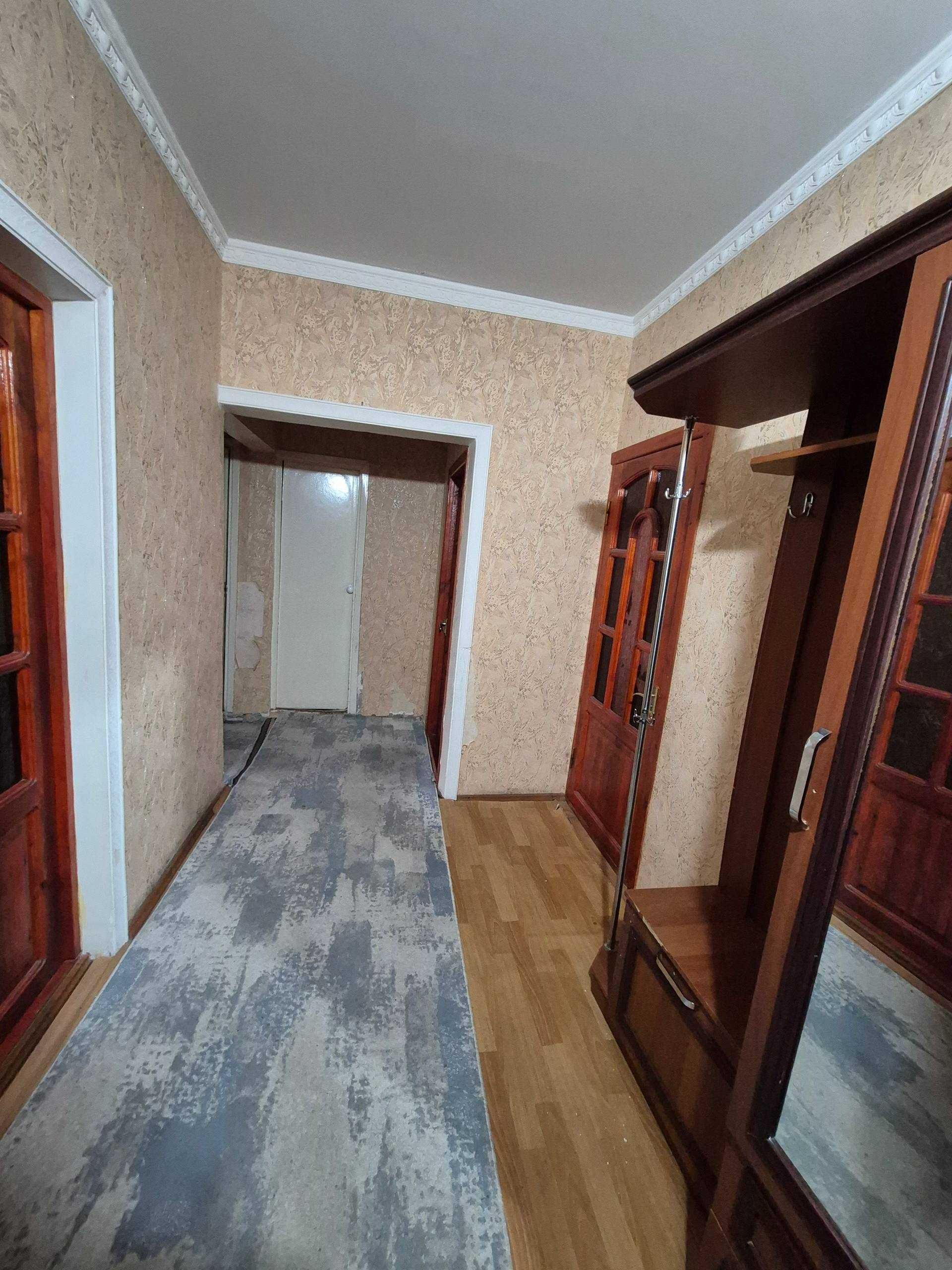Продам 3 х комнатную квартиру на Карасув-6 (без посредников)