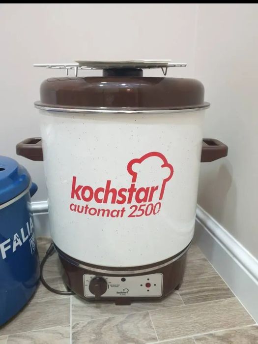 Немски емайлиран казан на ток