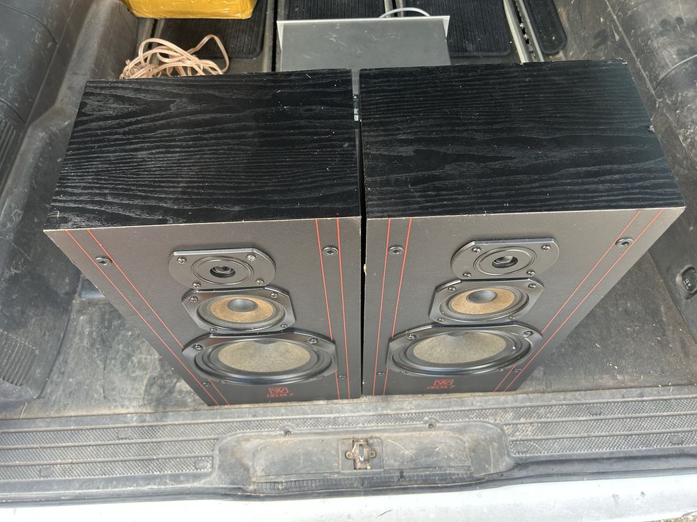 Тонколони Wharfedale Delta7