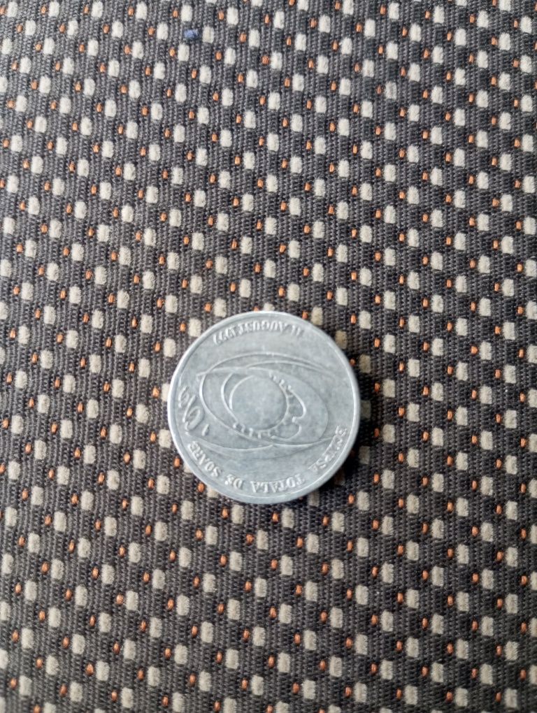 Vând moneda An 1999