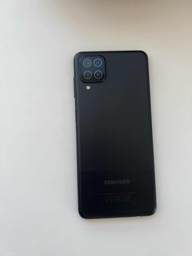 Смартфон самсунг Galaxy A12