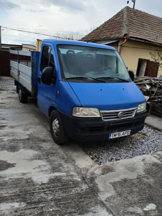Vând autoutilitară Fiat ducato 2.5