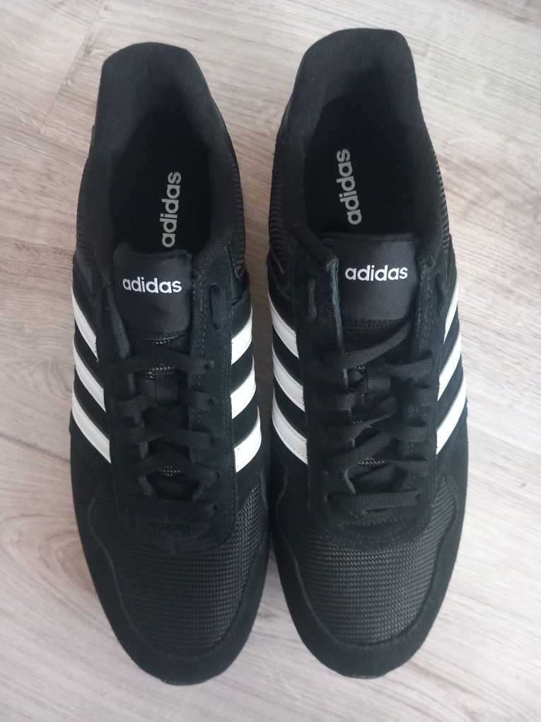 Adidas номер 48 Нови!