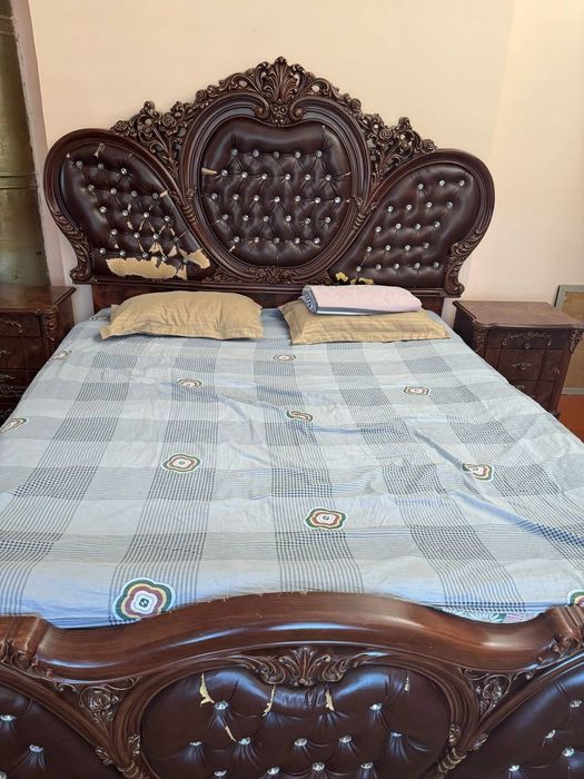 Продаётся спальный гарнитур в Чирчике